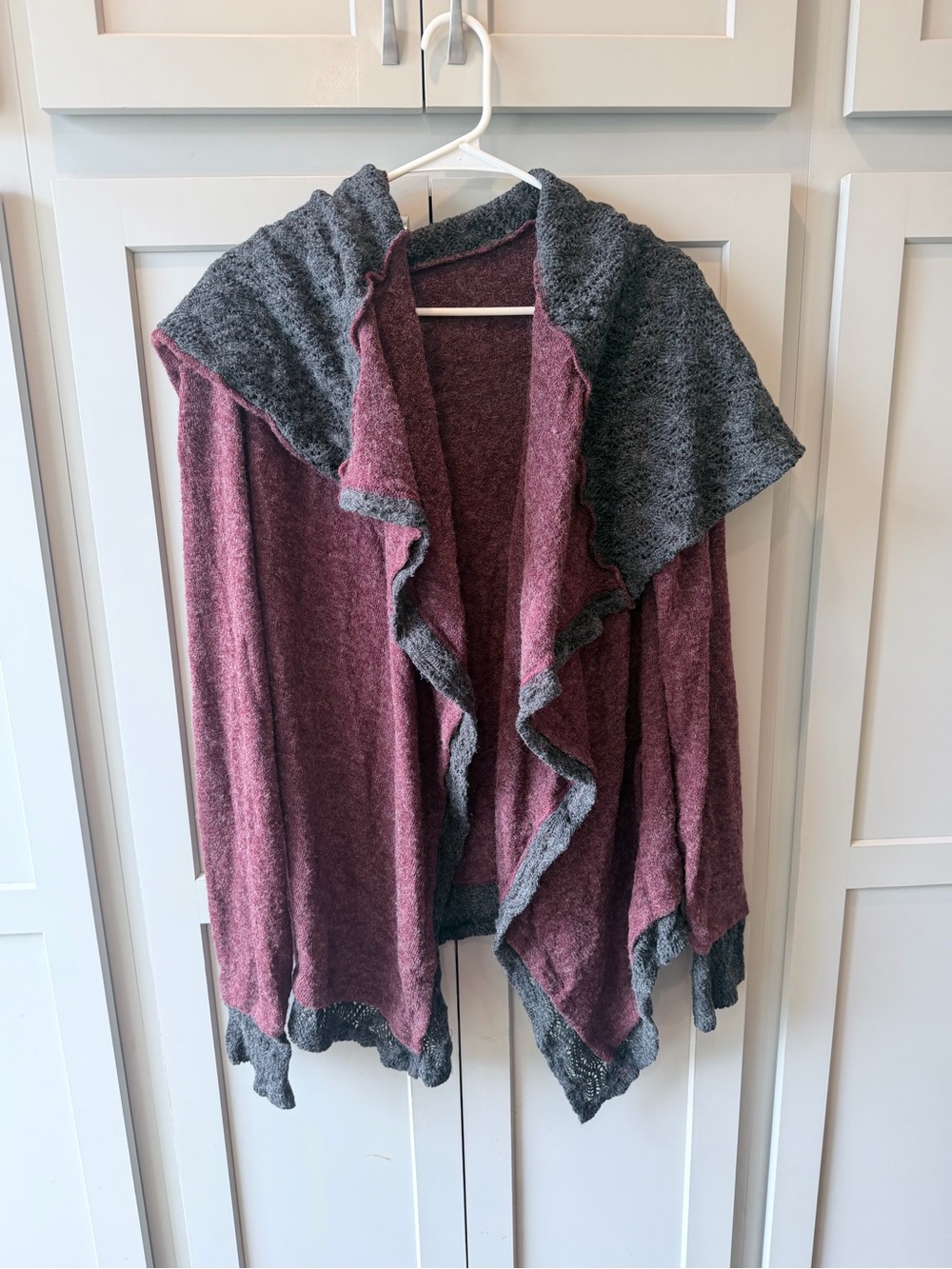 Boho Cozy Two-Tone Open Front Women's Sweater - Dusty Rose & Charcoal